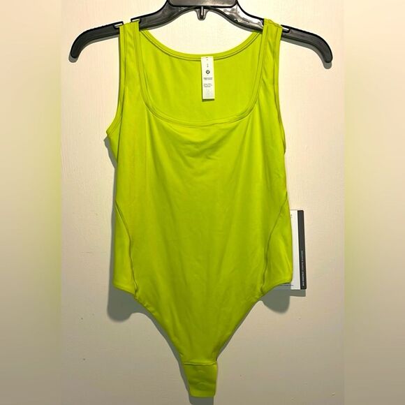Lululemon- NWT Wundermost Sleeveless Square Neck Thong Bodysuit Lichen Lime- S - Picture 3 of 10